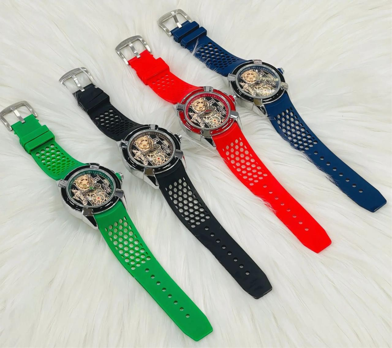 Cr7 Luxury Rubber Strap Watches For Men